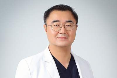 "허리통증, 참다보면 수술실 가게 됩니다"…30·40대 척추질환 급증의 경고