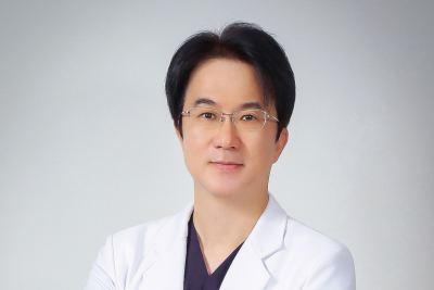[기고] “일 쉴 수 없는데 수술하라면 어쩌나”…4050 허리통증, 치료 미루기보다 정확한 판단부터